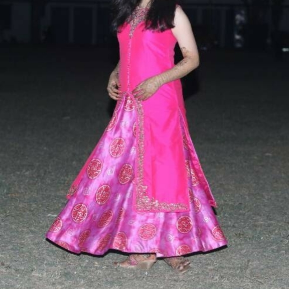 Occassion wear Kurti skirt set - Picture 9 of 12